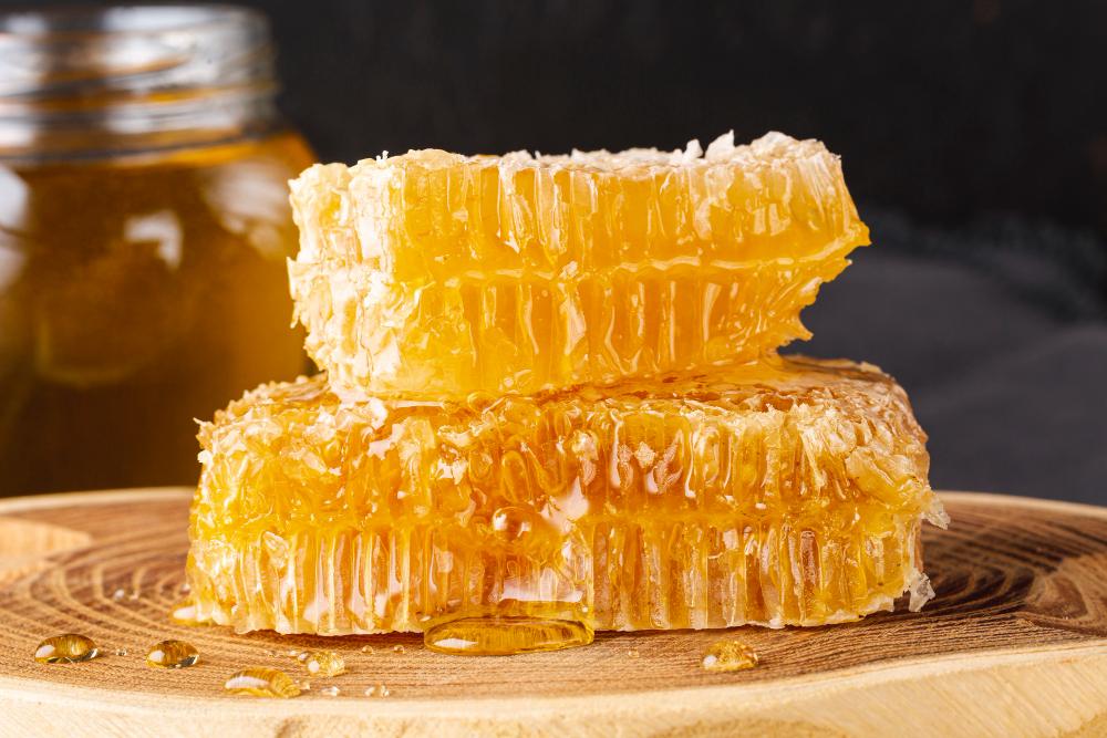 front-view-honeycombs-wooden-platter